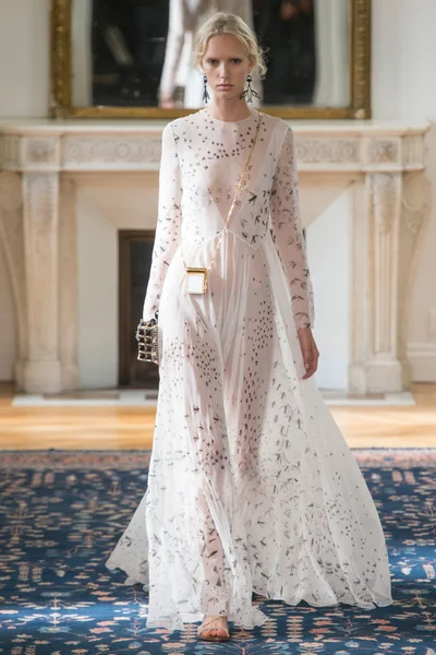 Look 52